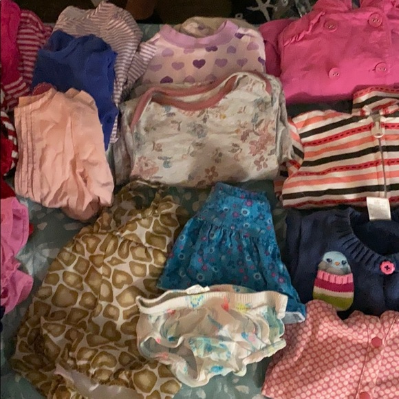 18month girl clothes bundle - Picture 2 of 3